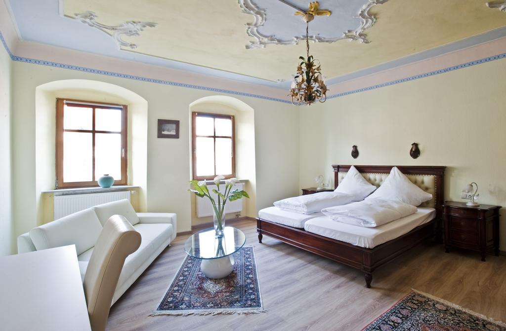 Hotel Nuernberger Hof In Altdorf 알트도르프 바이 뉘른베르크 객실 사진